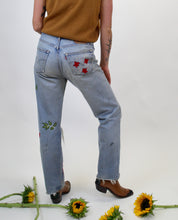 Load image into Gallery viewer, EMBROIDERED DISTRESSED LEVIS
